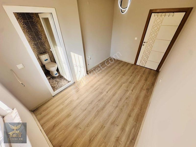 Tramvay Yakını Ebeveyn Banyo Ayrı Mutfak'lı Yüksek Giriş Daire — fotoğraf 16