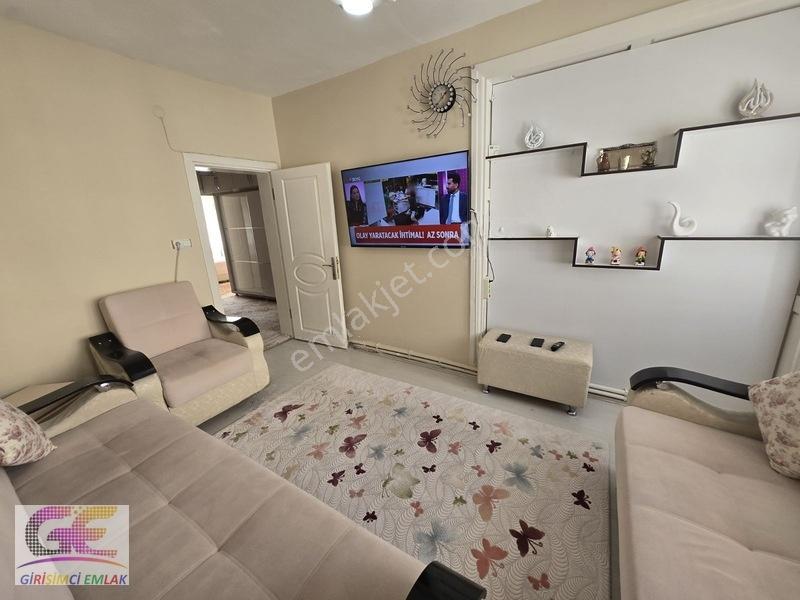 Girişimciden Anıt Meydanı Lcw Arkası Satılık 2+1 Arakat Daire — fotoğraf 2