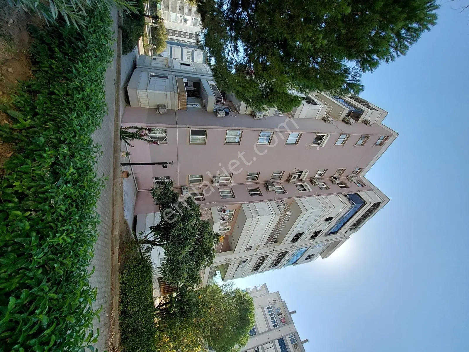 Karşıyaka Zübeyde Hnm Mah Satılık 3+1 Ara Kat 128m2 Daire — fotoğraf 2