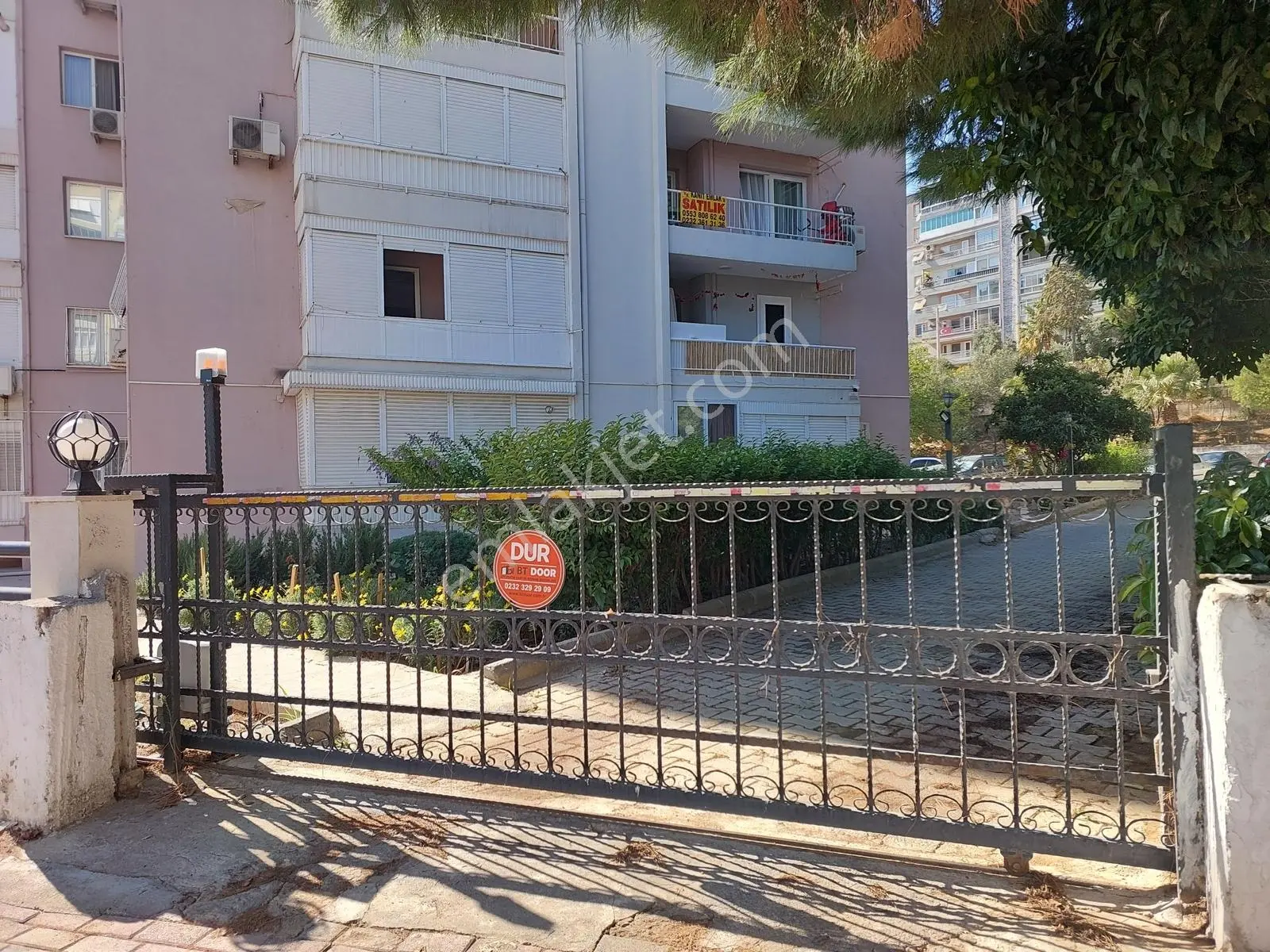 Karşıyaka Zübeyde Hnm Mah Satılık 3+1 Ara Kat 128m2 Daire — fotoğraf 4