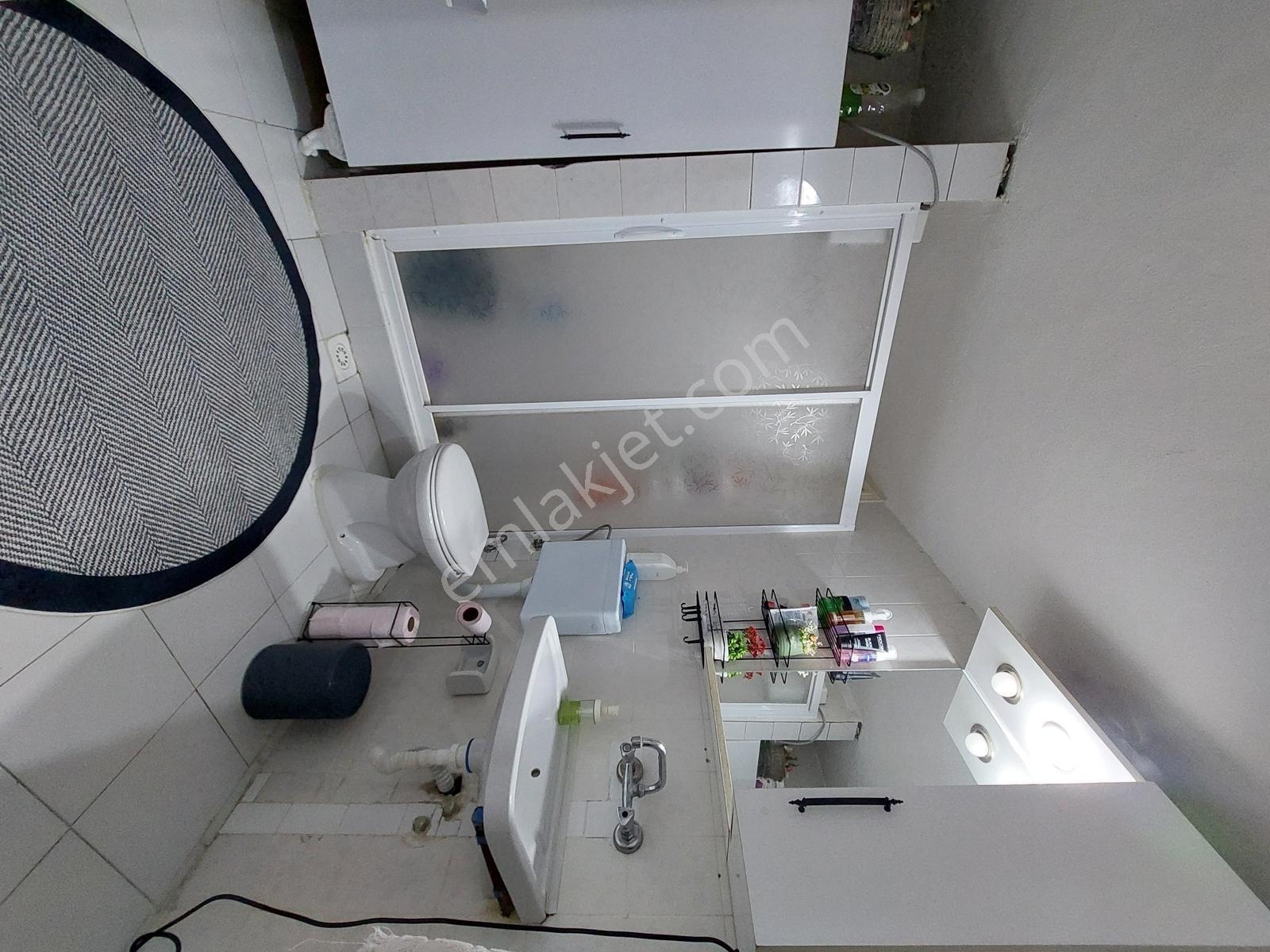 Karşıyaka Zübeyde Hnm Mah Satılık 3+1 Ara Kat 128m2 Daire — fotoğraf 19
