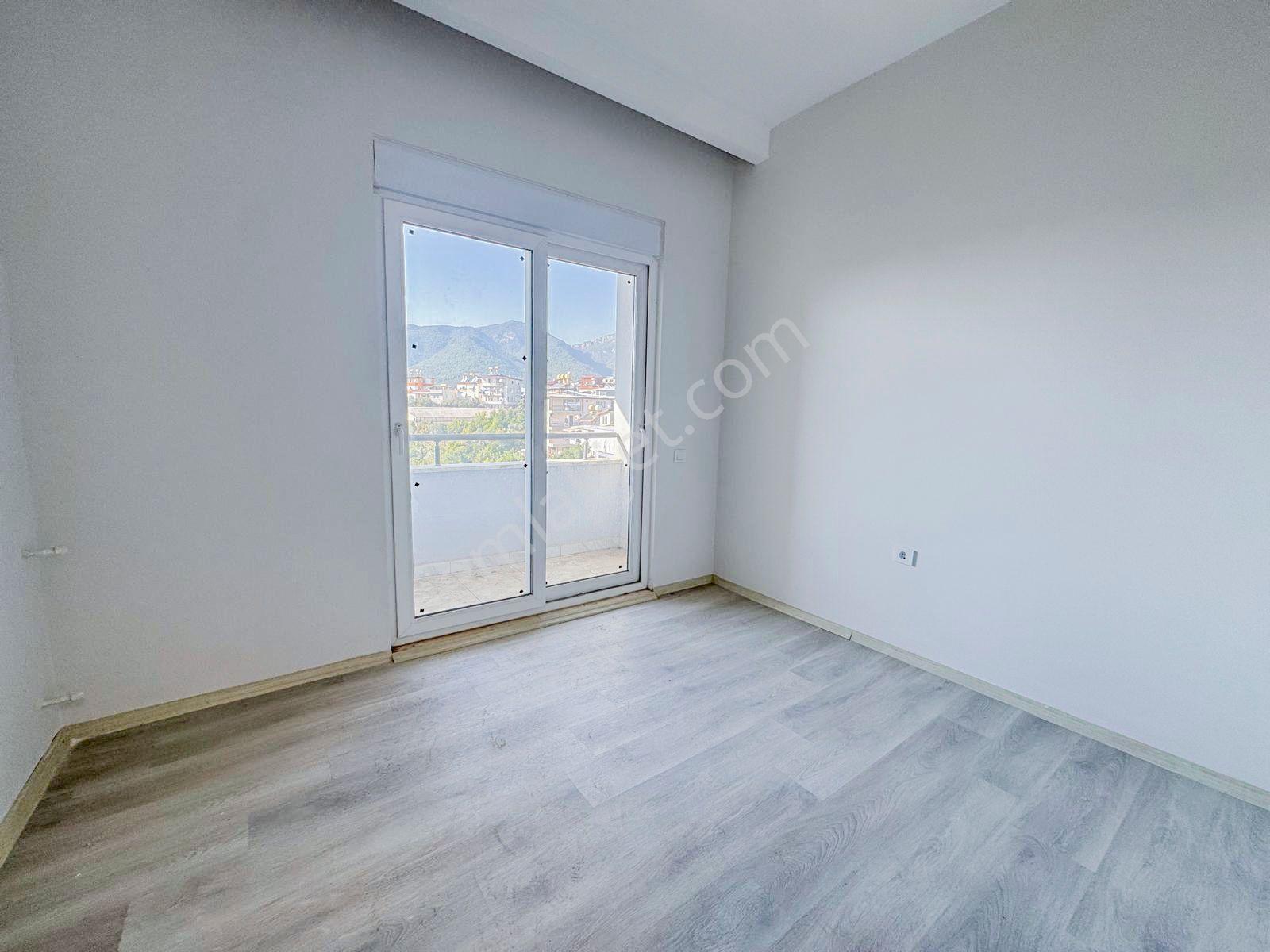 Alanya Oba'da Satılık Sıfır 4+1 Ayrı Mutfak Dublex Daire — fotoğraf 18