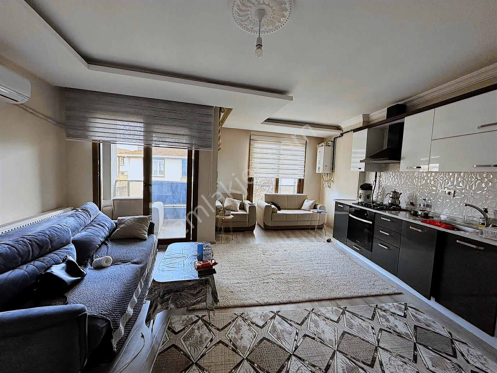 Menderes Coldwell Banker Poyraz'dan Kasımpaşa Mah 1+1 Daire — fotoğraf 4