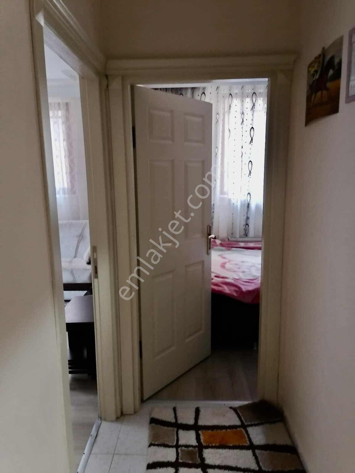 Esenkentte Baraj Yoluna Yakın İskanlı Ayrı Mutfaklı 1+1 Satılık — fotoğraf 10