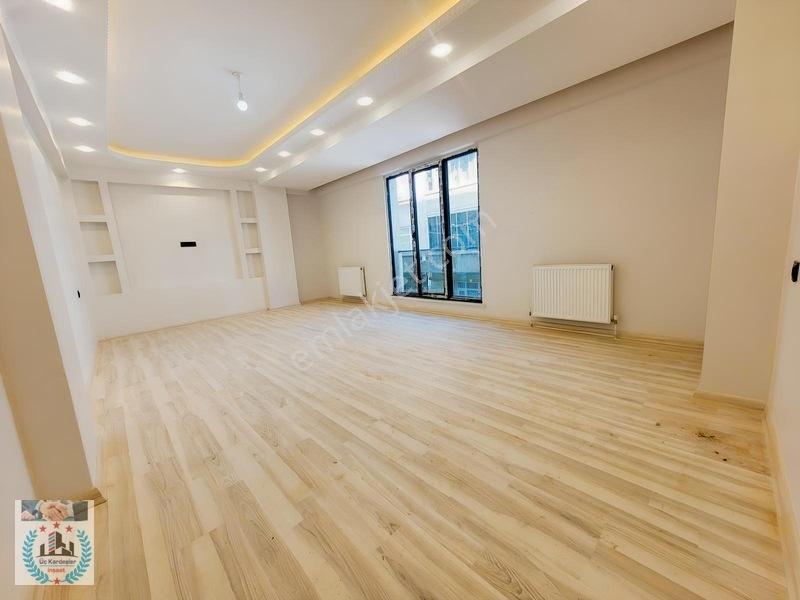 Üç Kardeşlr'dn Uğurmmcu Mh 2+1 Kahve Köşeli 110m² 1.kat Lüx Dai. — fotoğraf 5