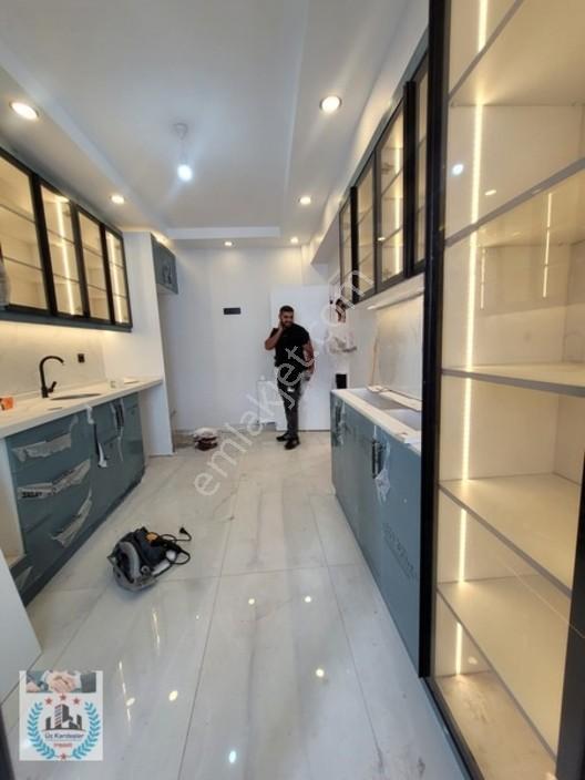 Üç Kardeşlr'dn Uğurmmcu Mh 2+1 Kahve Köşeli 110m² 1.kat Lüx Dai. — fotoğraf 29