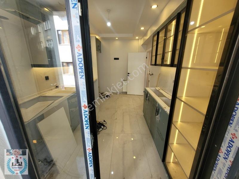 Üç Kardeşlr'dn Uğurmmcu Mh 2+1 Kahve Köşeli 110m² 1.kat Lüx Dai. — fotoğraf 30