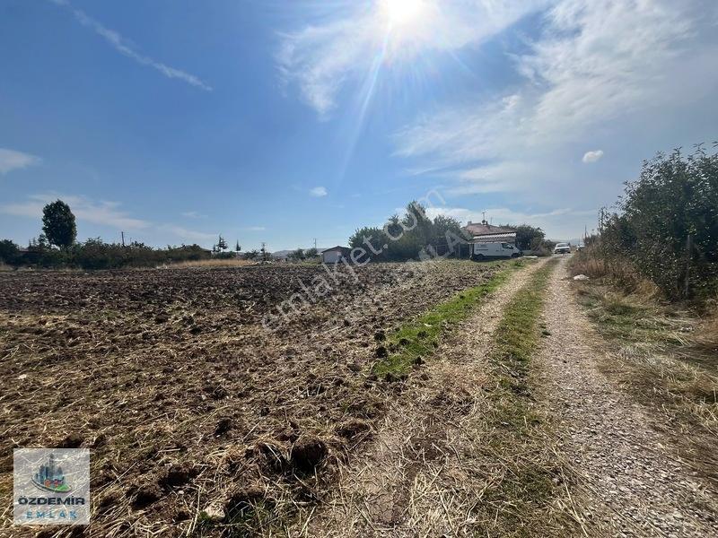 Özdemir Emlak Tan Kıbrıs Köyün De Konut İmarlı 121 M2 Arsa — fotoğraf 6