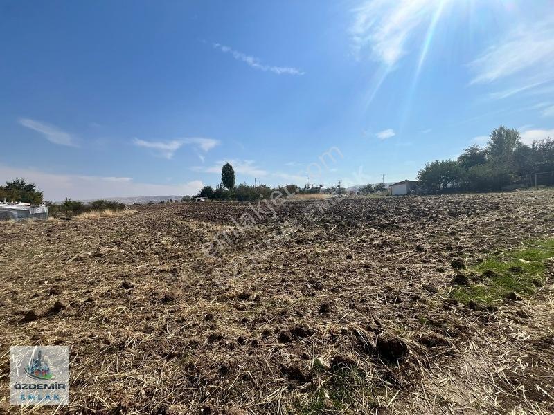 Özdemir Emlak Tan Kıbrıs Köyün De Konut İmarlı 121 M2 Arsa — fotoğraf 7