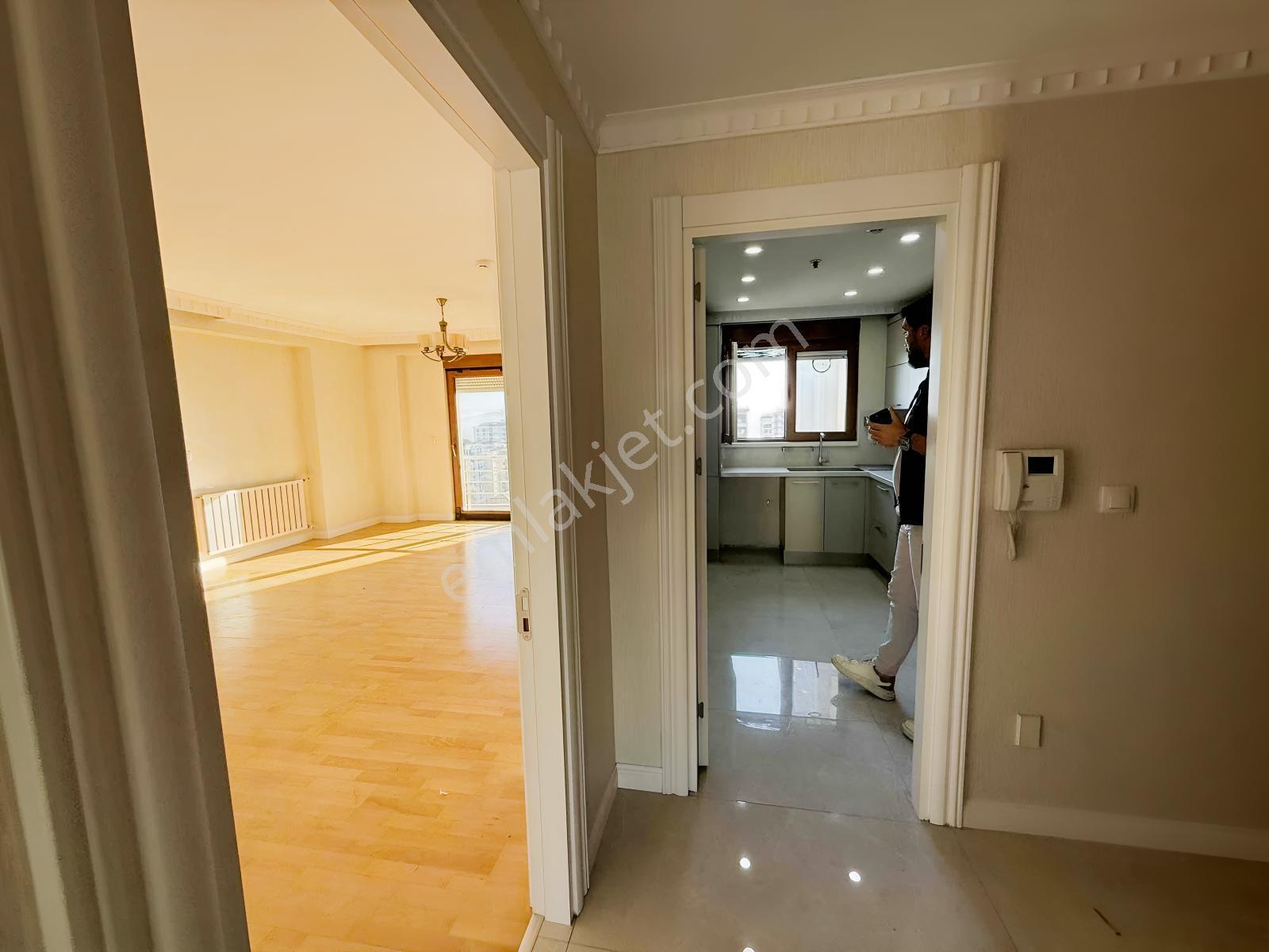 Şaşkınbakal Bilim Sokak 3+1.12.kat Deniz Manzaralı 120 M2 — fotoğraf 12