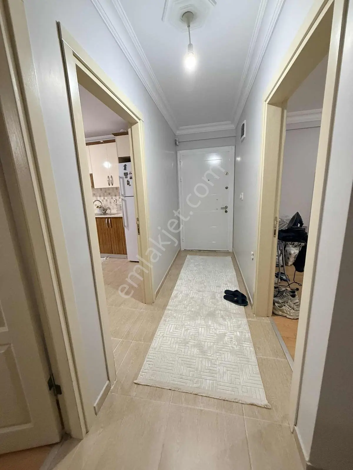 Aslı Emlak'tan Gazi Mah.de Üç Balkonlu Satılık 2+1 — fotoğraf 46