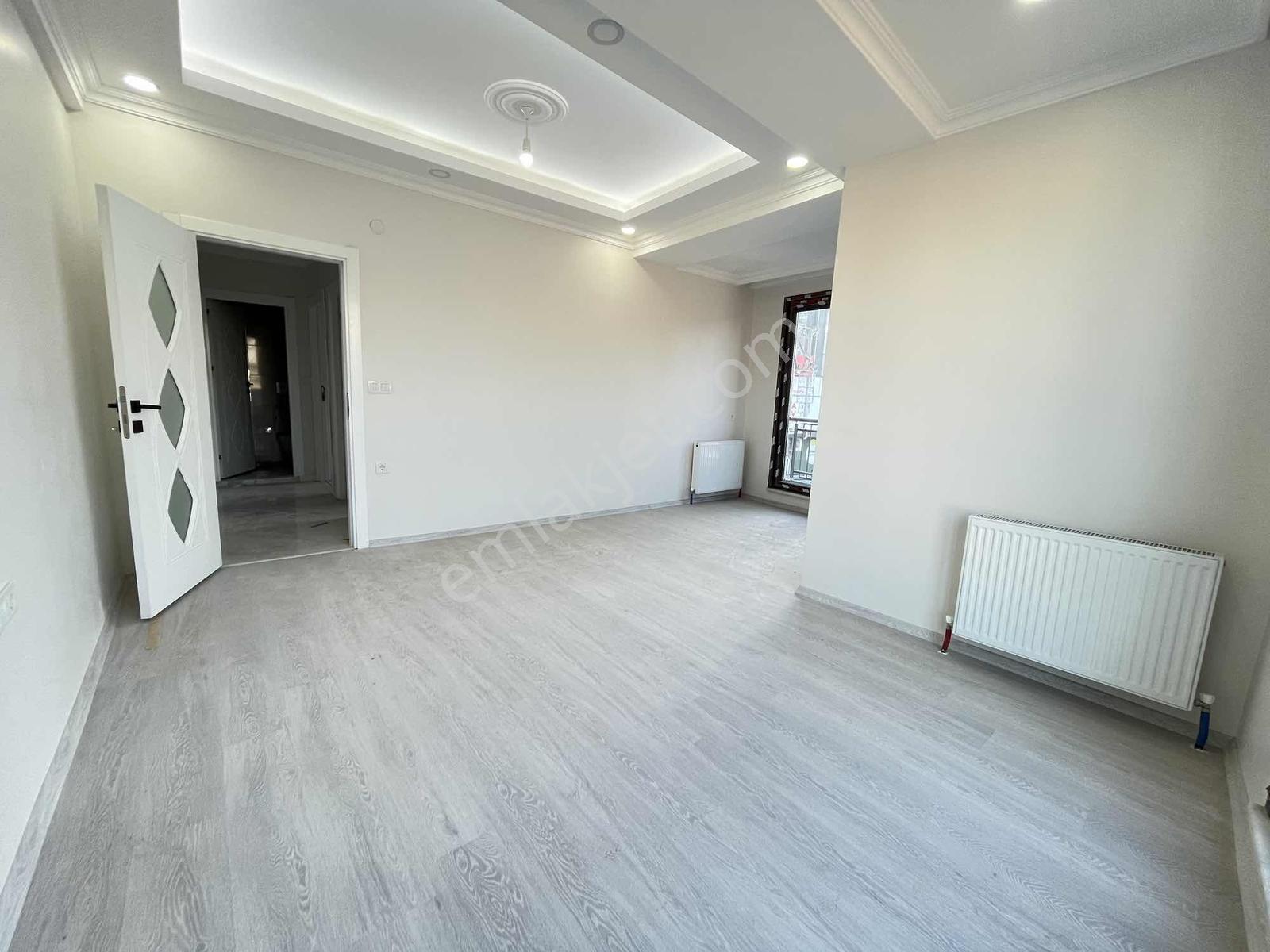 İmren Gayrimenkulden İnönü Mh. 2+1 95 M2 Cadde Üstü Yeni Bina — fotoğraf 4