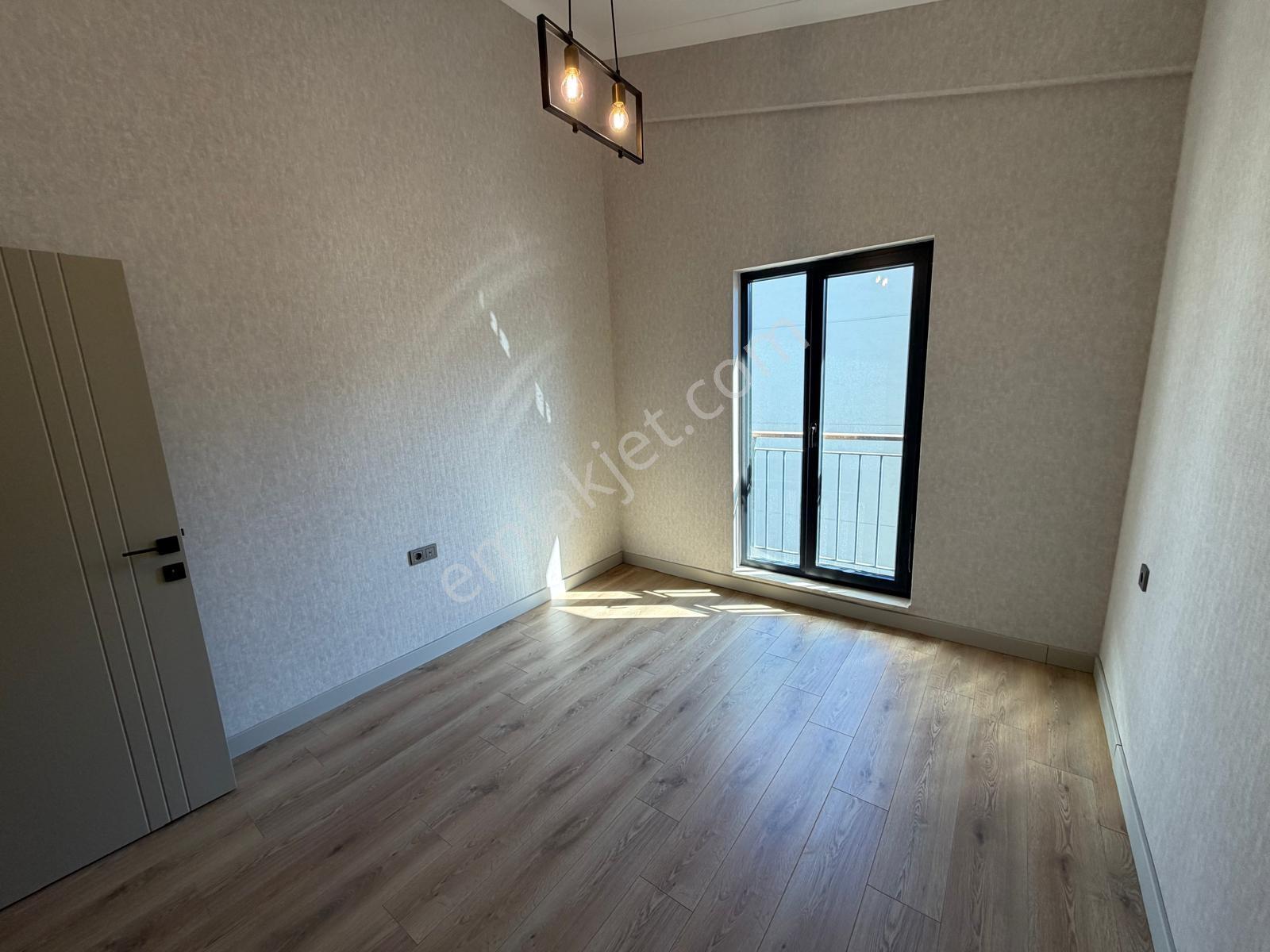 İncek Ufuk Ünv Si Yanı Sıfır Bina Lüks 2+1 Dubleks Satılık Daire — fotoğraf 27