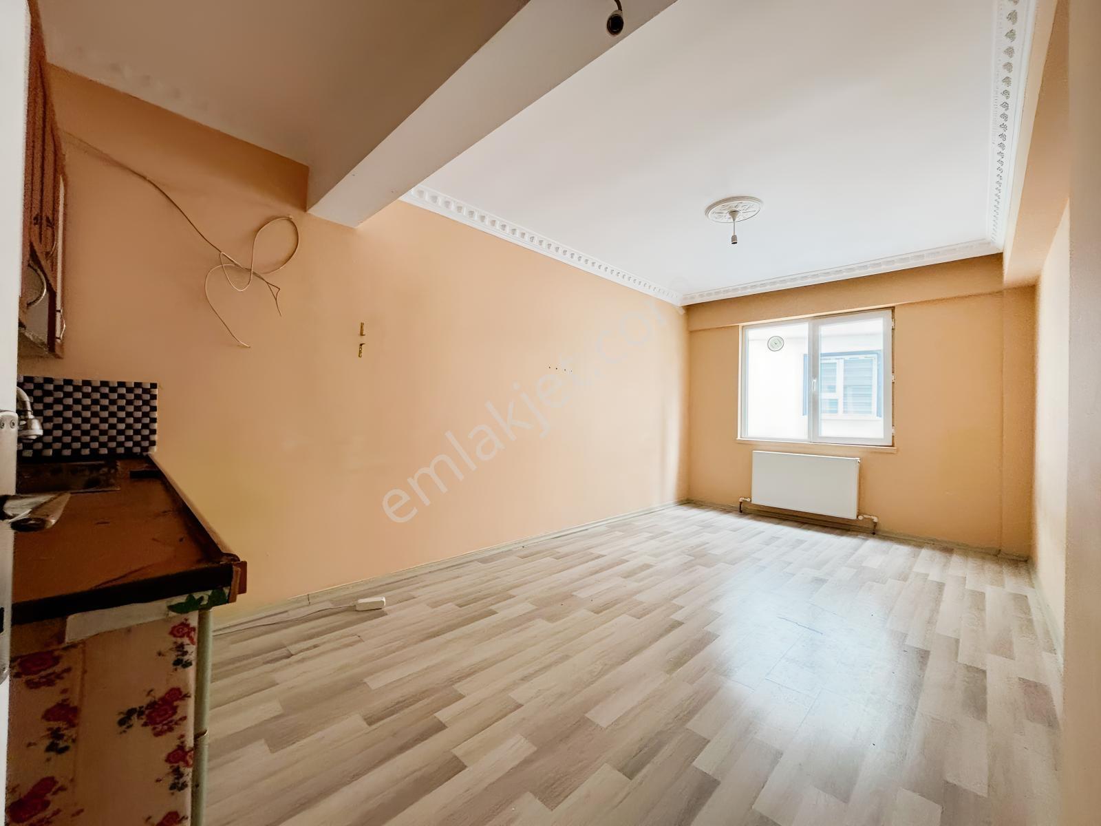 ▅albayrak▅ Fırsat Asansörlü3.kat Konumunda Arakat 1+1 Acill! — fotoğraf 8