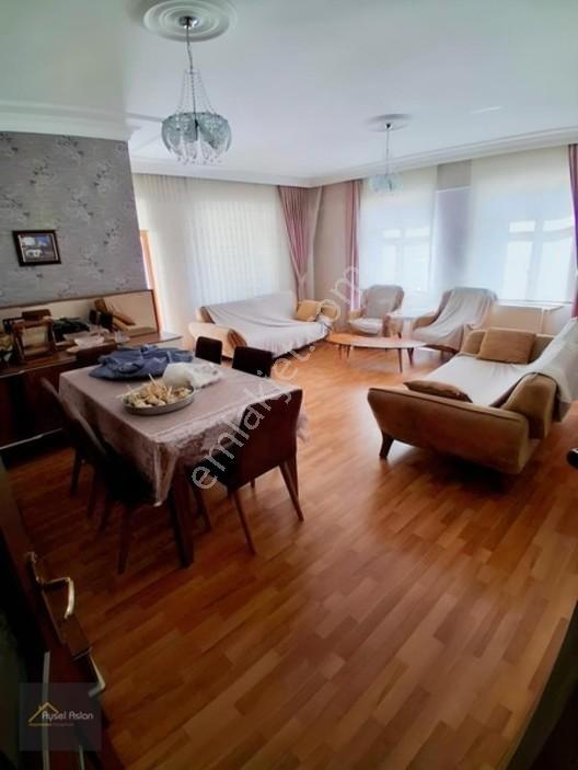 Talas Bahçelievler Kalyoncu Sit. 3+1 Ara Kat Satılık Daire — fotoğraf 2