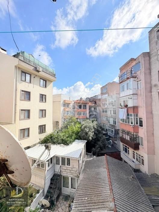 Detay Emlak'tan Caddeye Yakın 2+1 Arakat Kiracılı Satılık Daire — fotoğraf 12