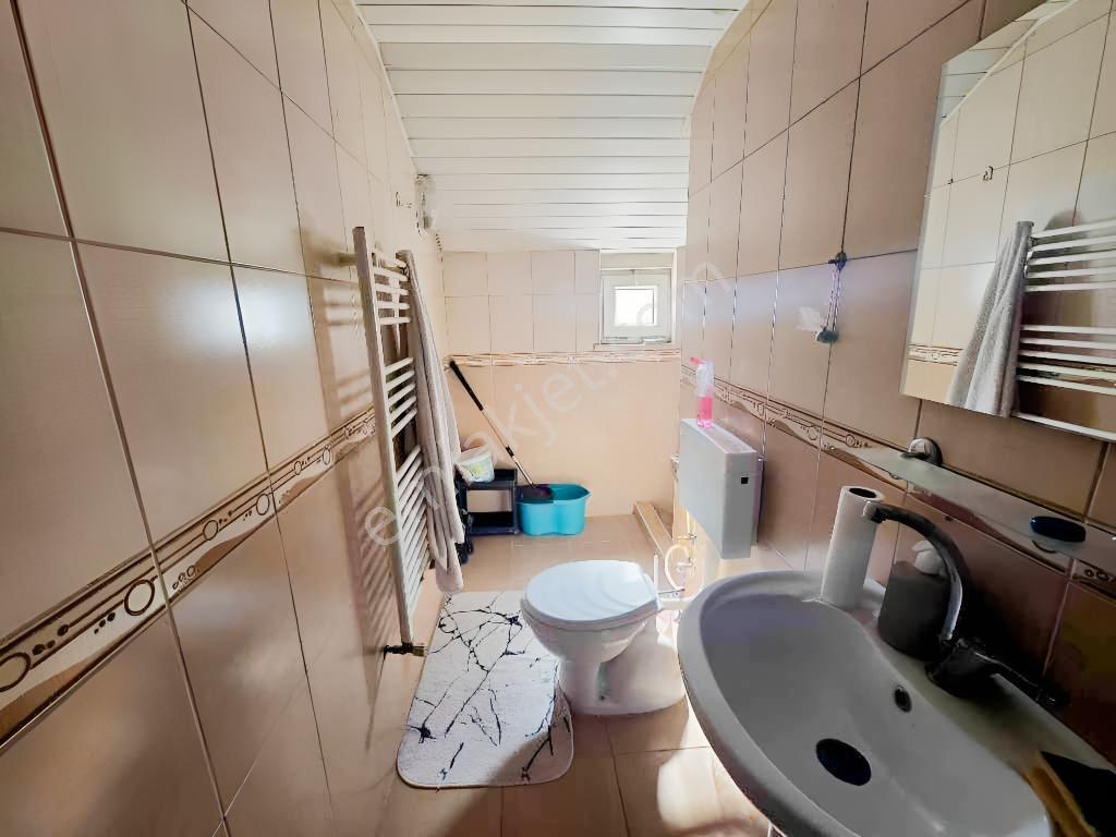 Remax Model Den Ulus Caddesine Yakın Satılık Tek Tapu Çift Apart — fotoğraf 13