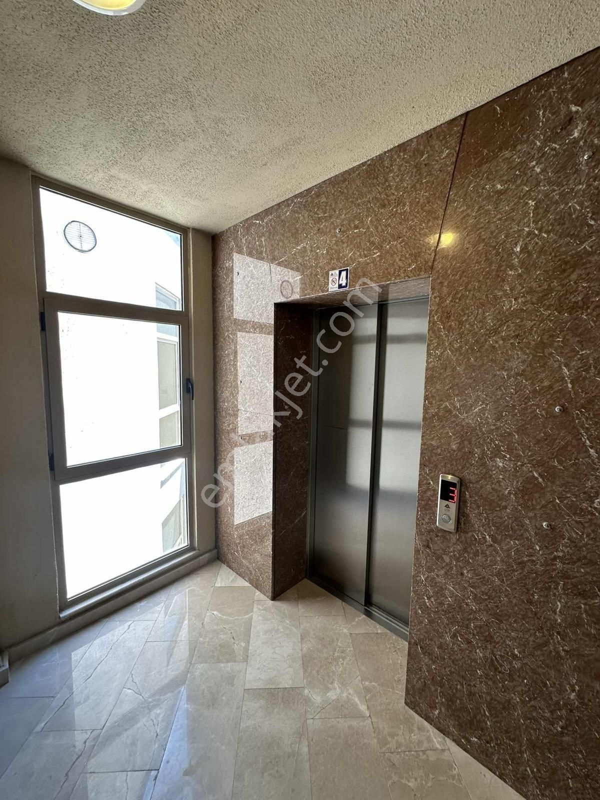 Kuşadasın'da Lüks 2+1 Satılık Daire — fotoğraf 7