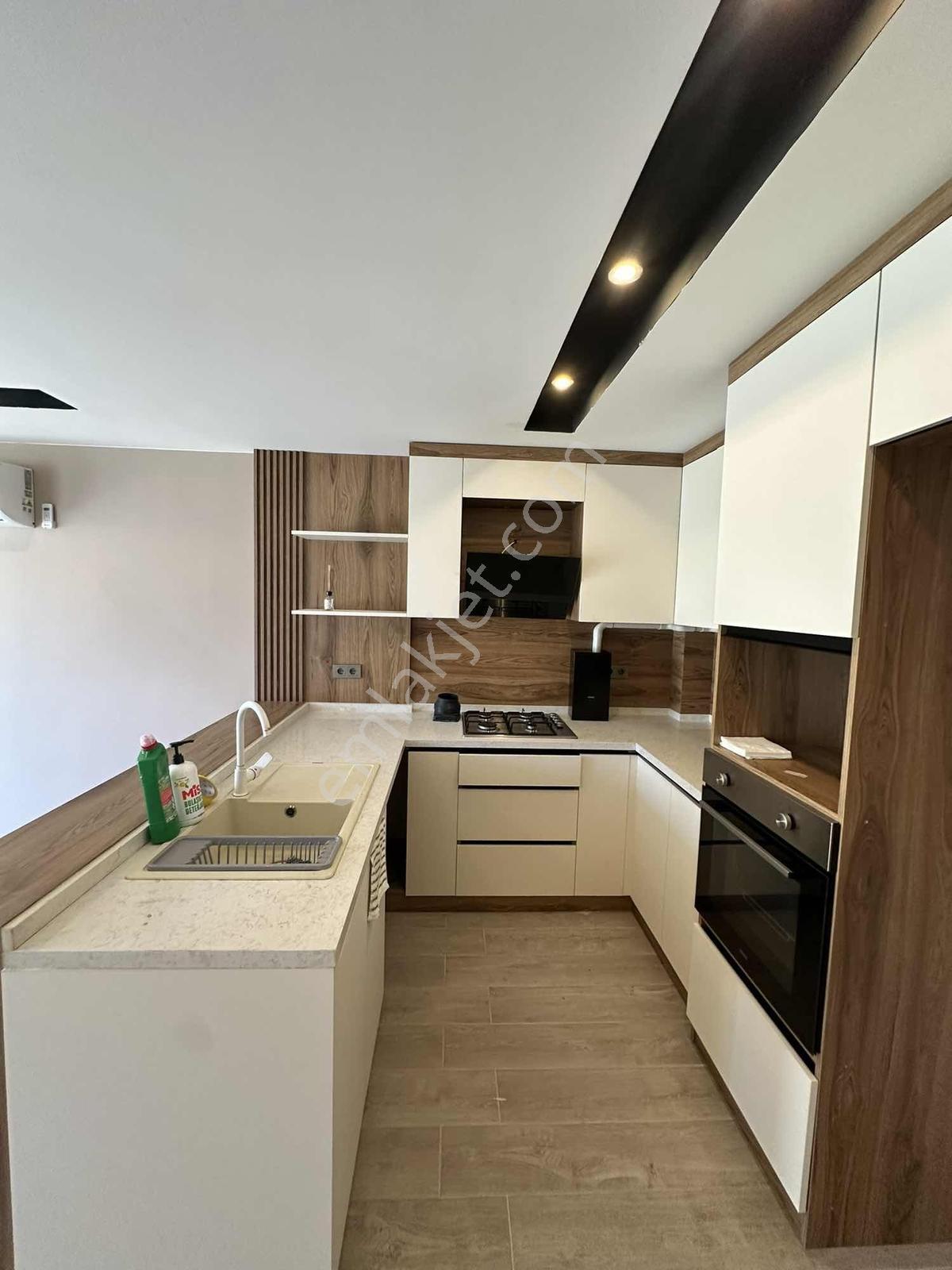 Kuşadasın'da Lüks 2+1 Satılık Daire — fotoğraf 16