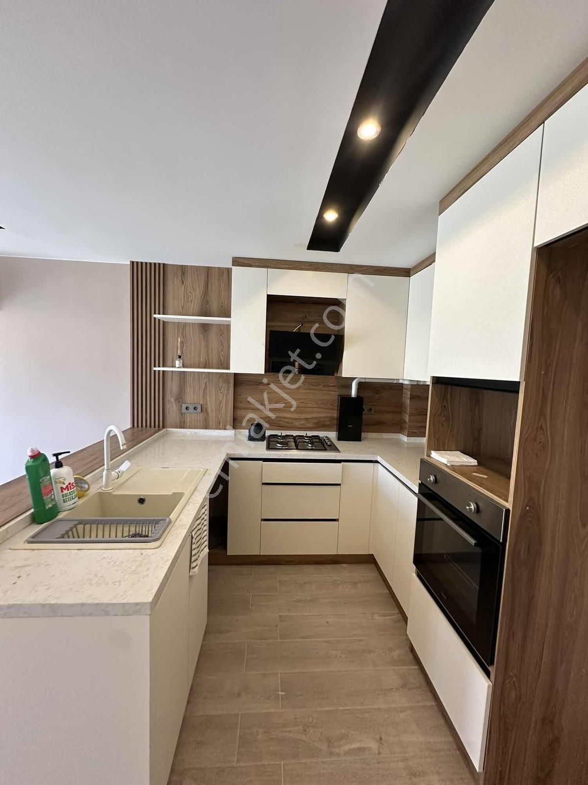 Kuşadasın'da Lüks 2+1 Satılık Daire — fotoğraf 18