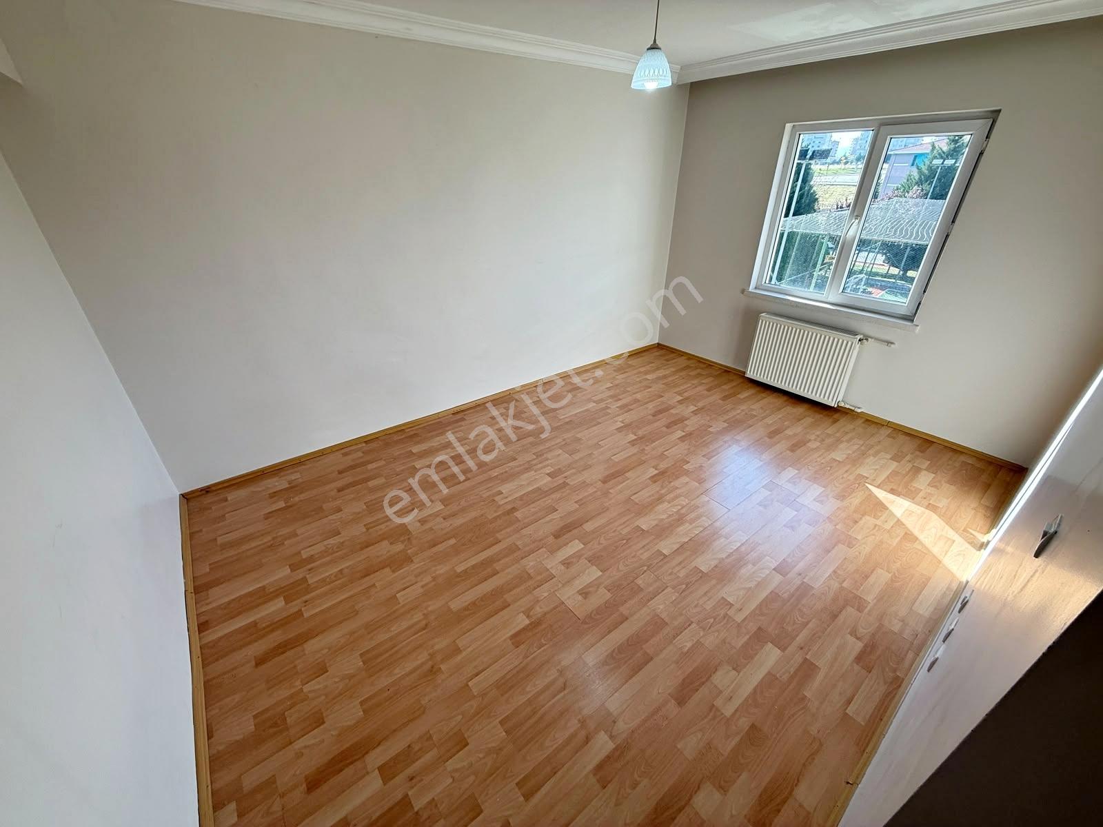 3+1 Eryamanda Aydınlık Ferah Ara Kat Önü Açık Masrafsız Daire*** — fotoğraf 12