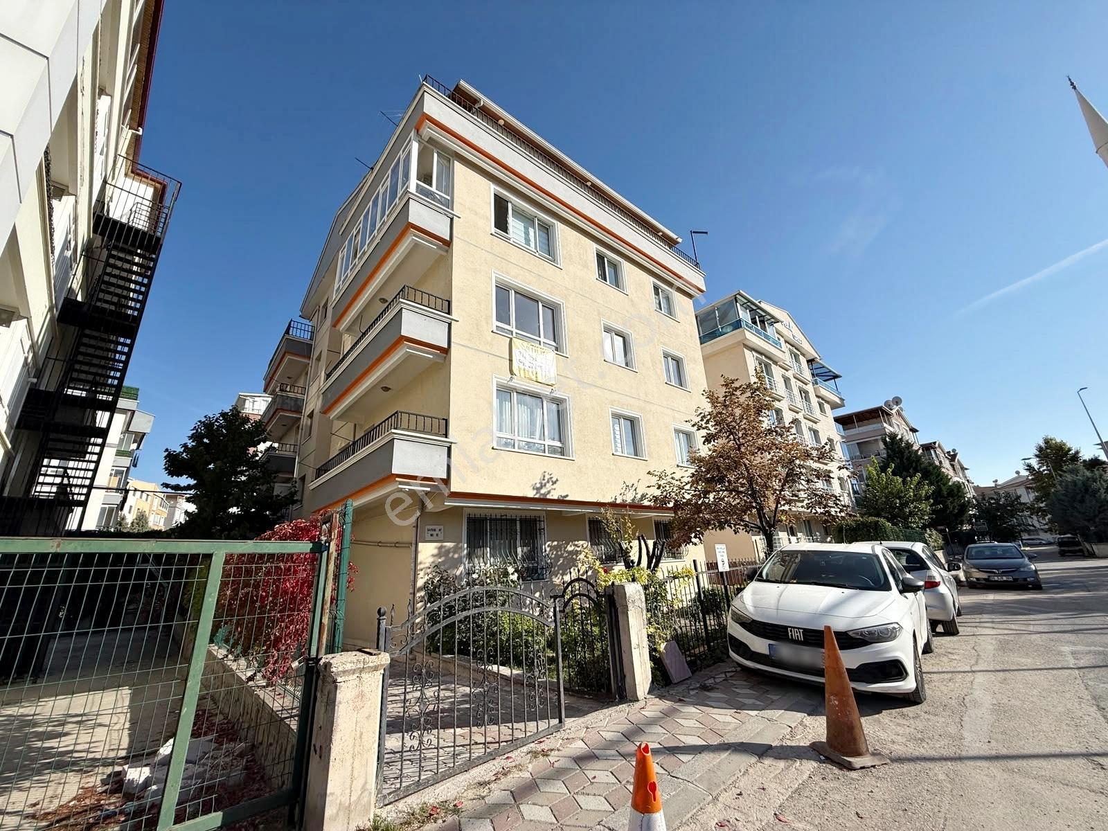 3+1 Eryamanda Aydınlık Ferah Ara Kat Önü Açık Masrafsız Daire*** — fotoğraf 28