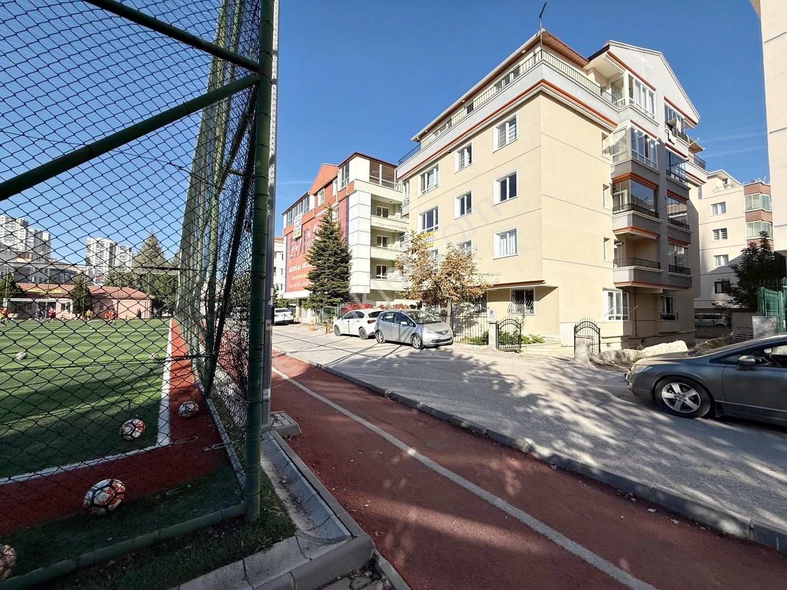 3+1 Eryamanda Aydınlık Ferah Ara Kat Önü Açık Masrafsız Daire*** — fotoğraf 30