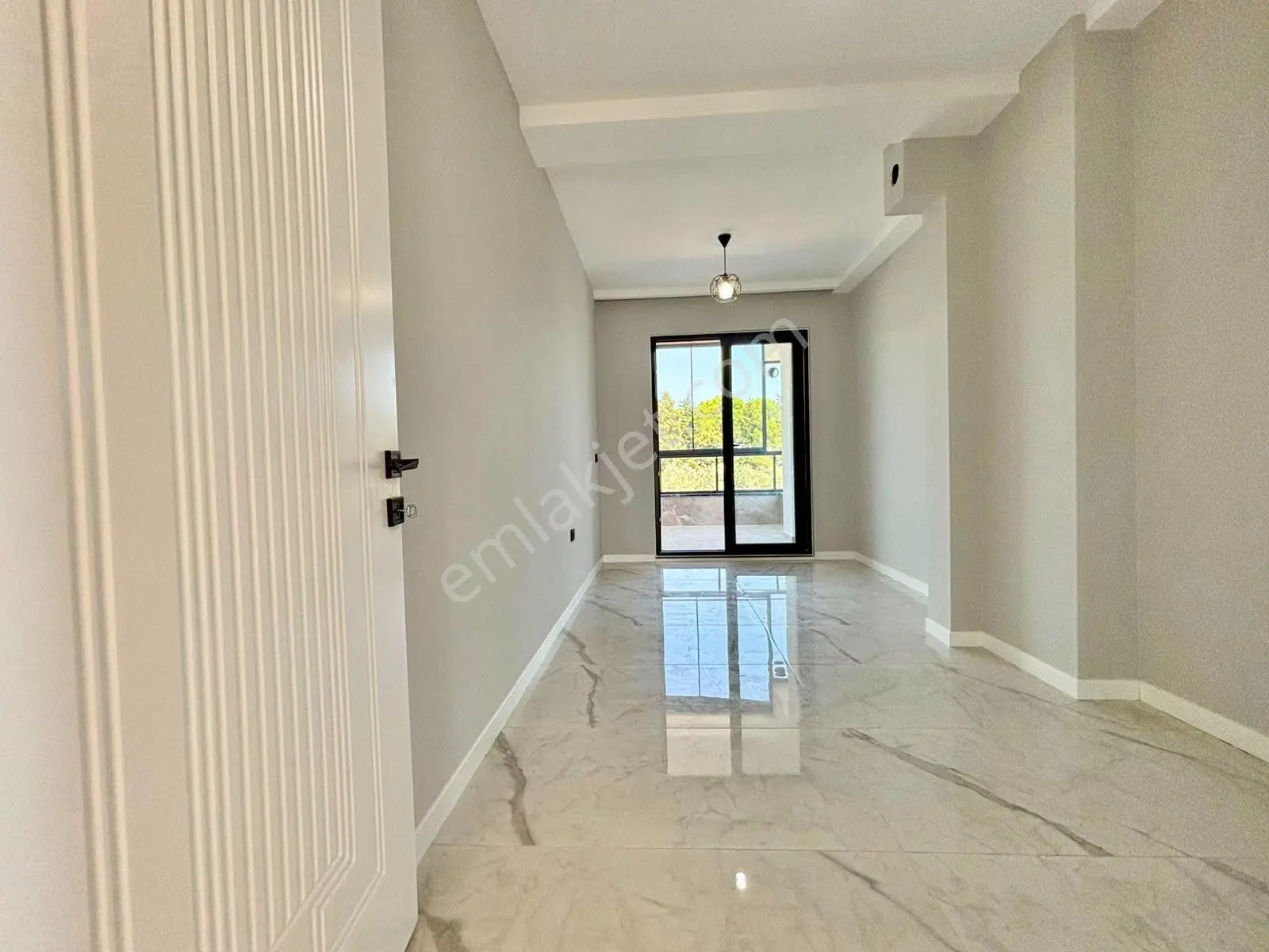 ꧁ay Emlaktan꧂güre'de Kazdağlarının Eteklerinde Doğa İle İç İçe Satılık 2+1 Lüks Müstakil Villa — fotoğraf 17