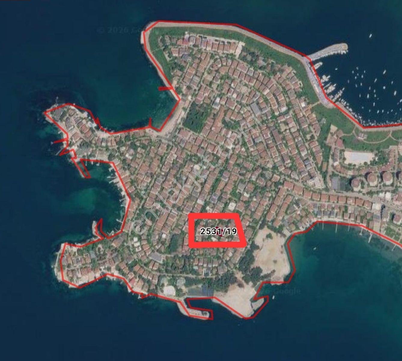 Ada'nın En Değerli Sokağında 360,85m² Satılık Arsa — fotoğraf 4
