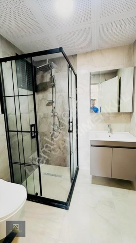Manzaralı, Havuzlu Sitede 3+1 Lüks Daire — fotoğraf 13