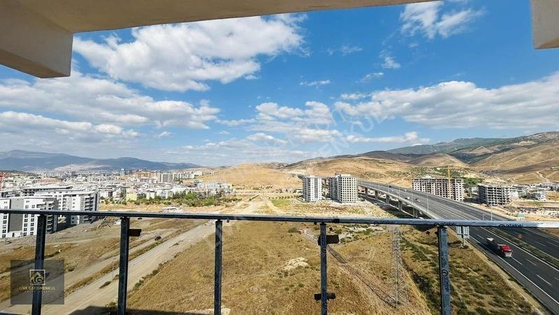 Manzaralı, Havuzlu Sitede 3+1 Lüks Daire — fotoğraf 19