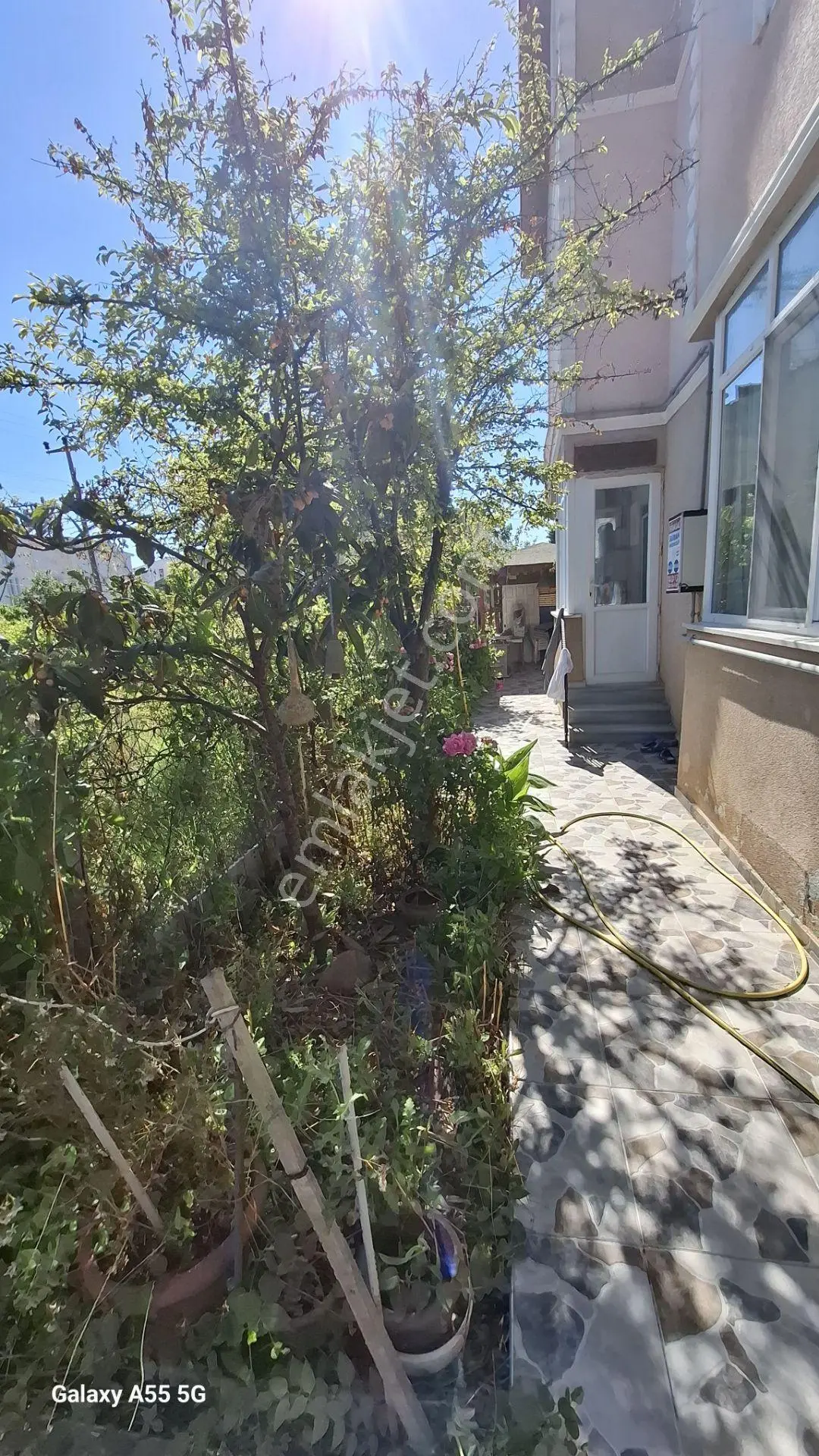 Denize Yürüme Mesafesinde Villa İskanlı — fotoğraf 3