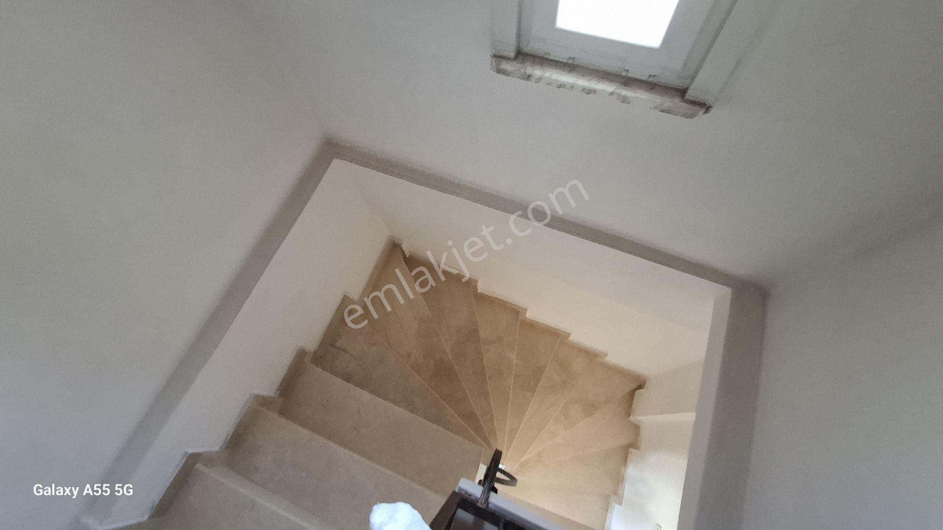 Denize Yürüme Mesafesinde Villa İskanlı — fotoğraf 29