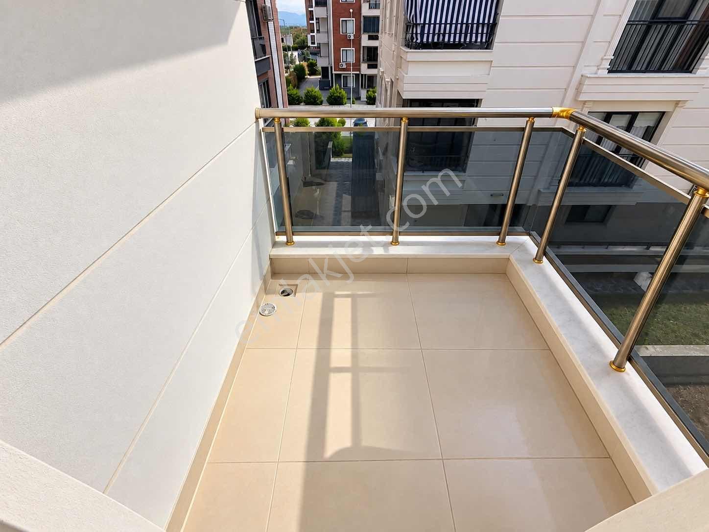 Onmax Burhaniye Merkez'de Krediye Uygun Satılık 3+1 150 M2 Daire — fotoğraf 28