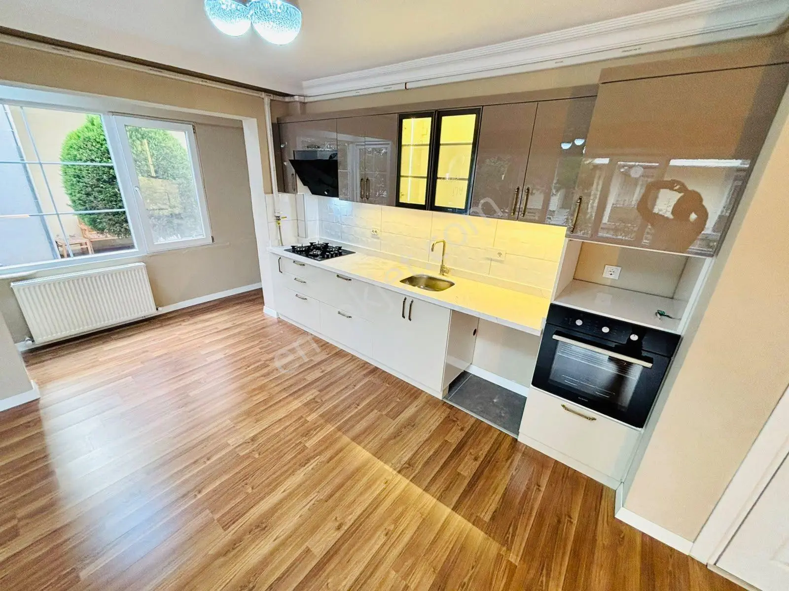 Yükselden Altınkumda Denize 500 Mt 2+1 Çift Balkonlu Doğalgazlı — fotoğraf 3