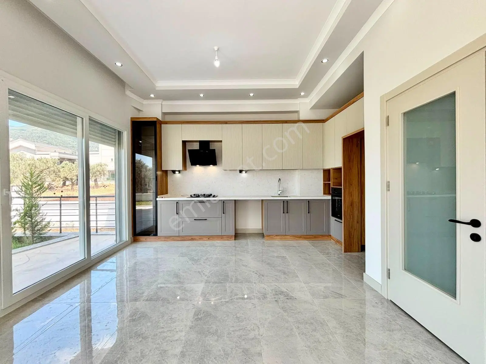 ꧁ay Emlaktan꧂güre'de Kazdağlarının Eteklerinde Doğa İçerisinde Satılık 3+1 Manzaralı Müstakil Villa — fotoğraf 8