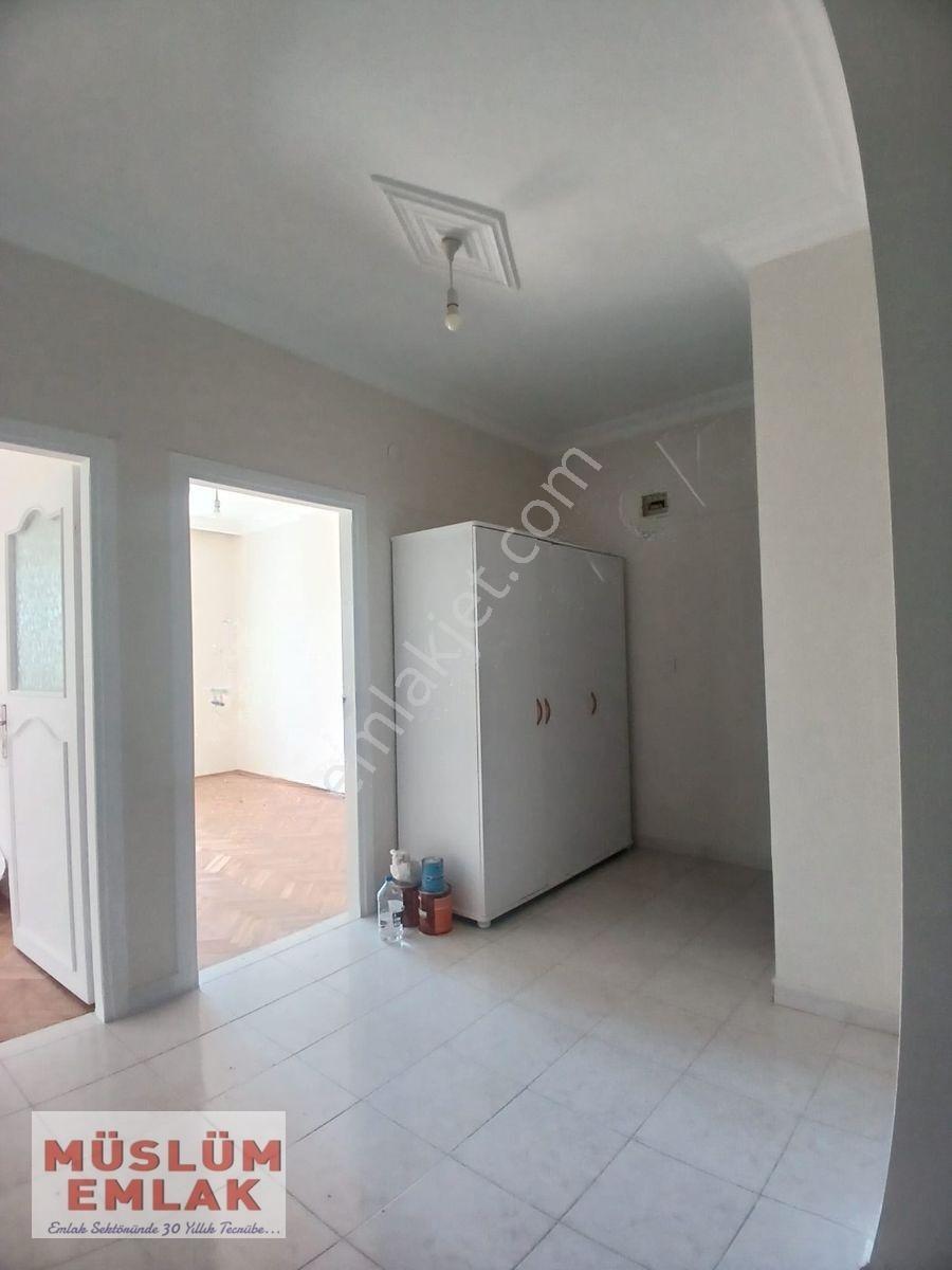 Müslüm Emlak'tan 2+1 Ön Cephede Cihangir'de — fotoğraf 9