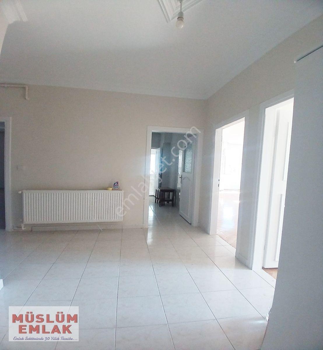 Müslüm Emlak'tan 2+1 Ön Cephede Cihangir'de — fotoğraf 10