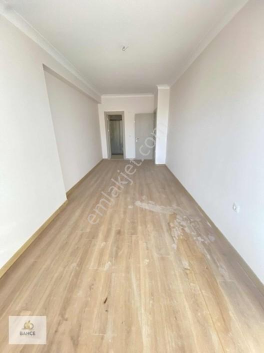 Cennet Mah.site İçi 3+1 Otoparklı Lüx Geniş Daire — fotoğraf 16