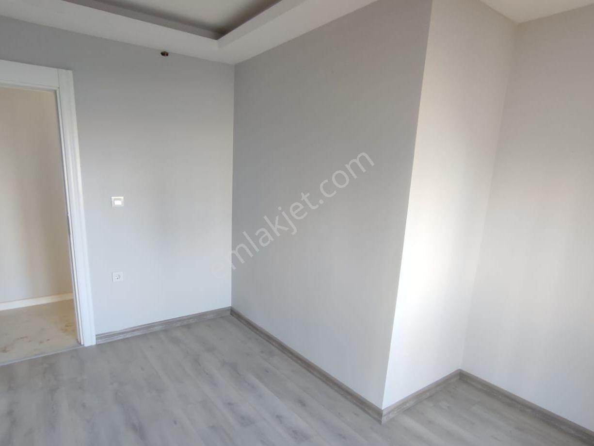 Altintaş'ta Site İçi 3+1 Satilik Daire — fotoğraf 5
