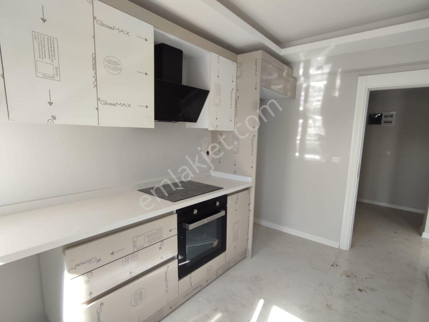 Altintaş'ta Site İçi 3+1 Satilik Daire — fotoğraf 11