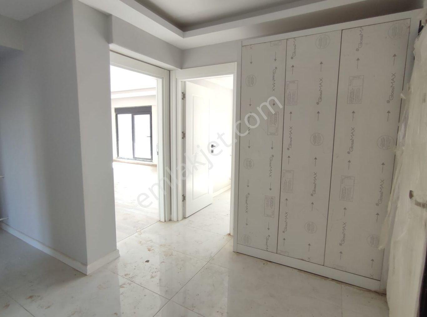 Altintaş'ta Site İçi 3+1 Satilik Daire — fotoğraf 12