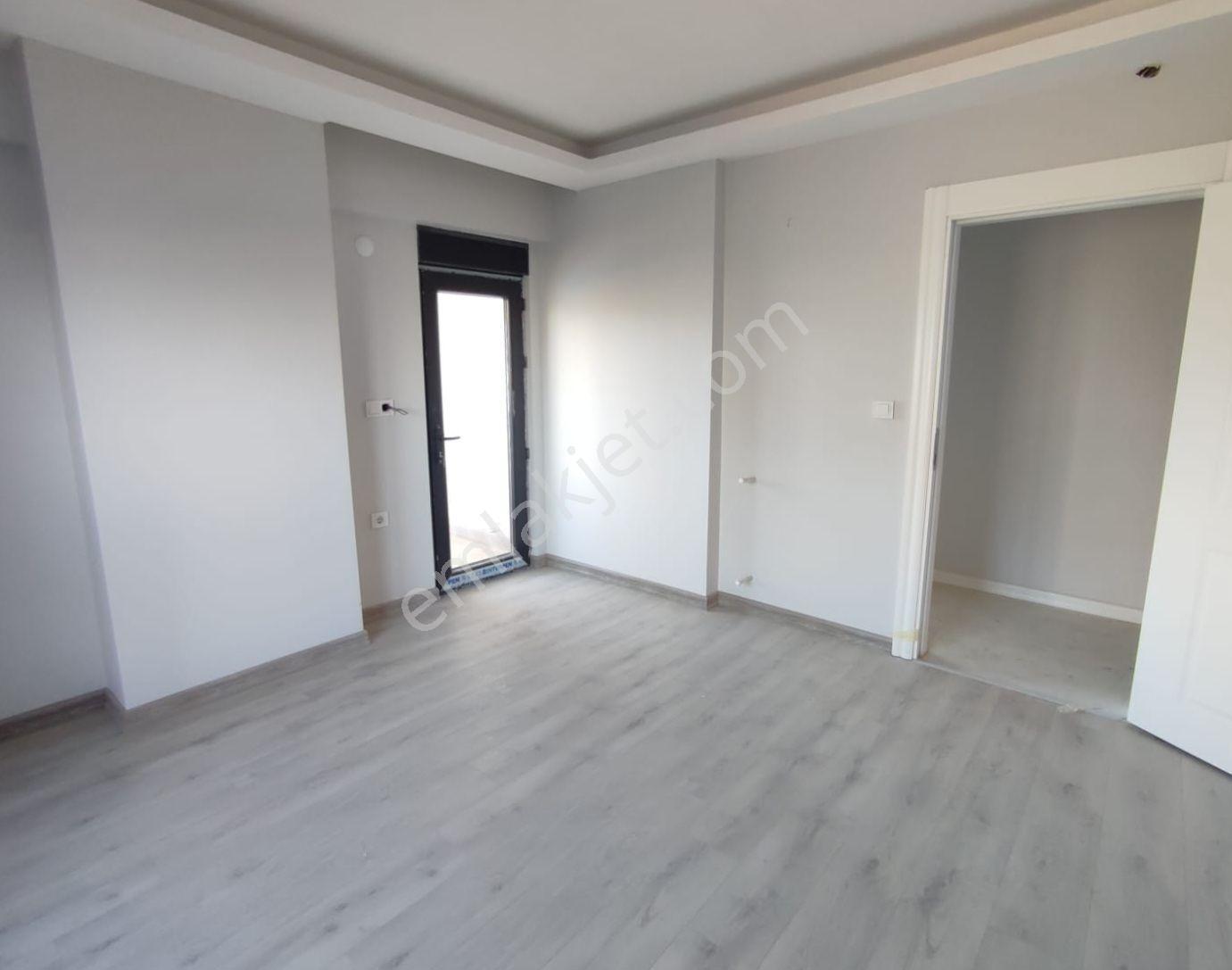 Altintaş'ta Site İçi 3+1 Satilik Daire — fotoğraf 14