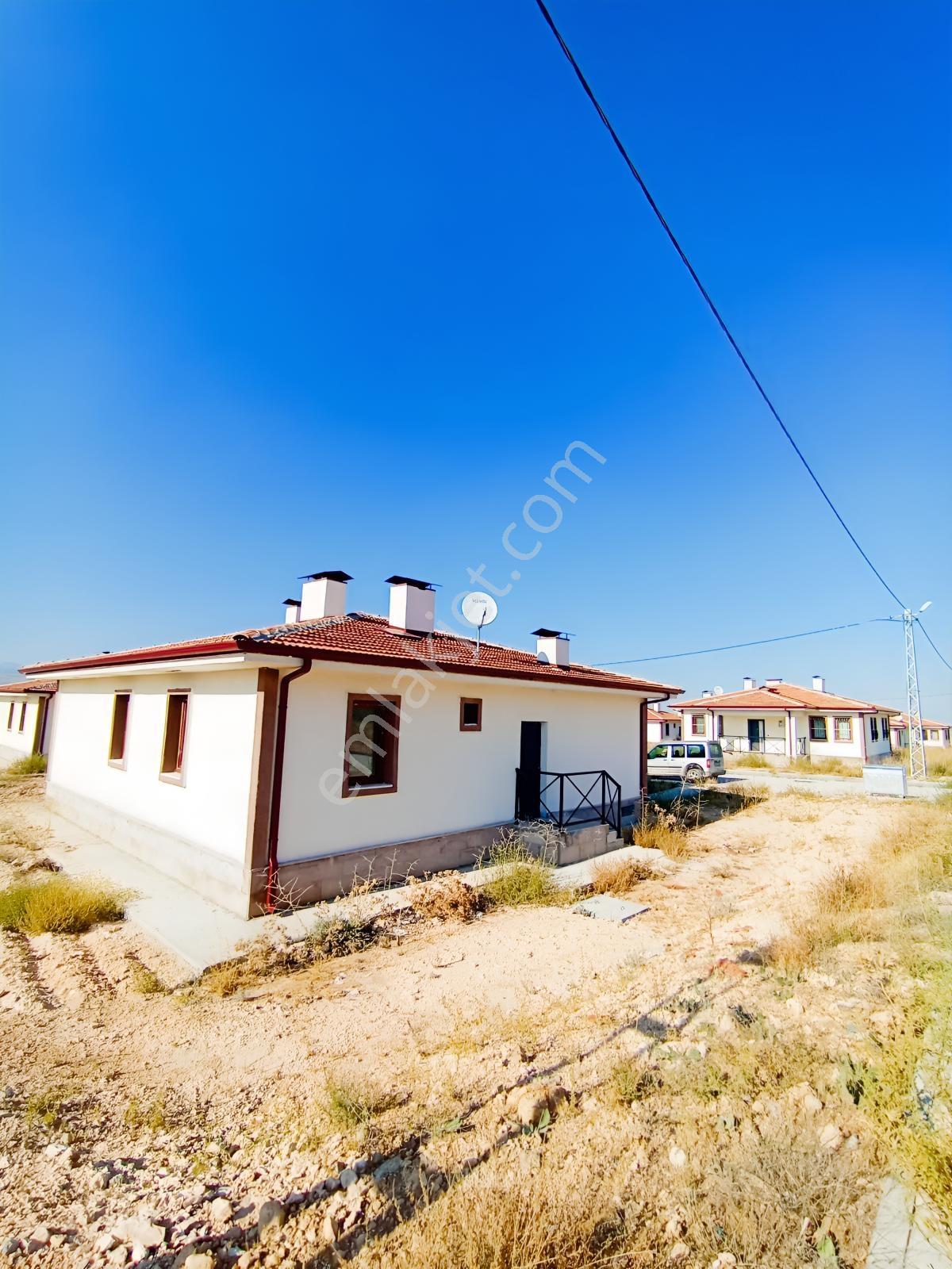 Canbay Yapı'dan Akçadağ Sahilköy'de Müstakil Köy Evi — fotoğraf 5