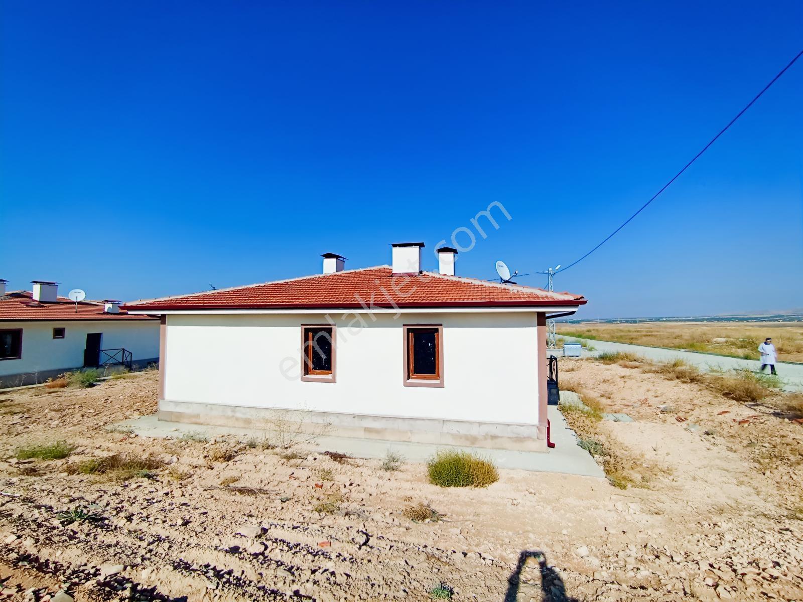 Canbay Yapı'dan Akçadağ Sahilköy'de Müstakil Köy Evi — fotoğraf 7