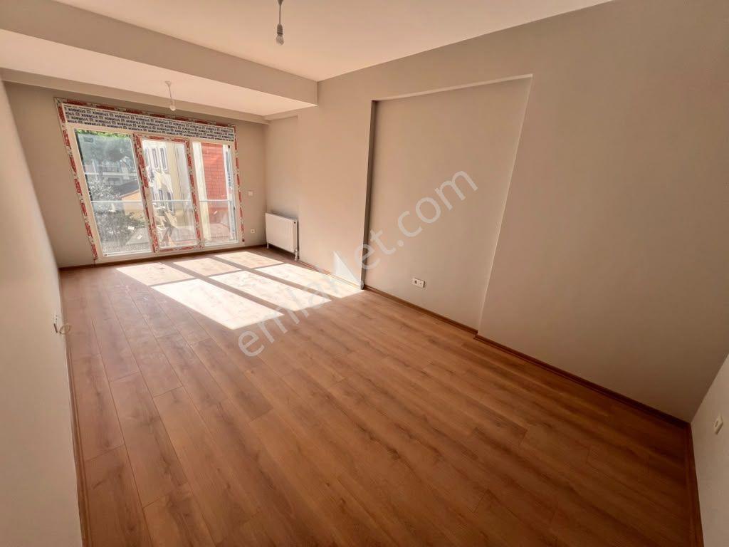 Kaçmaz'dan Küçükyalı Marmaraya 5 Dk Ön Cephe A. Mutfak Lüks 2+1 — fotoğraf 2