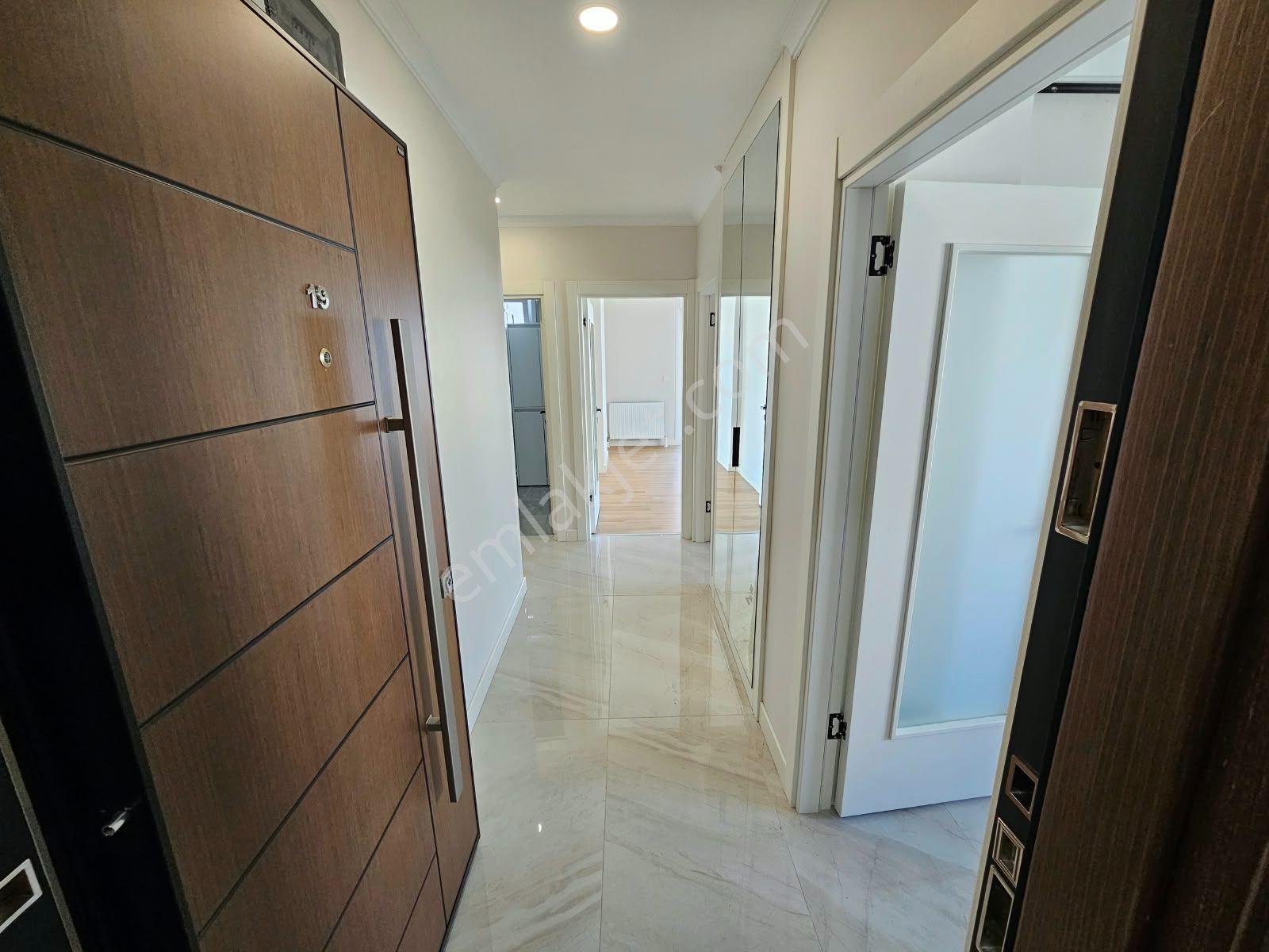Kadıköy Sahrayı Cedit Atataürk Cd. Üzerinde Satılık 2+1 Boş Daire — fotoğraf 7