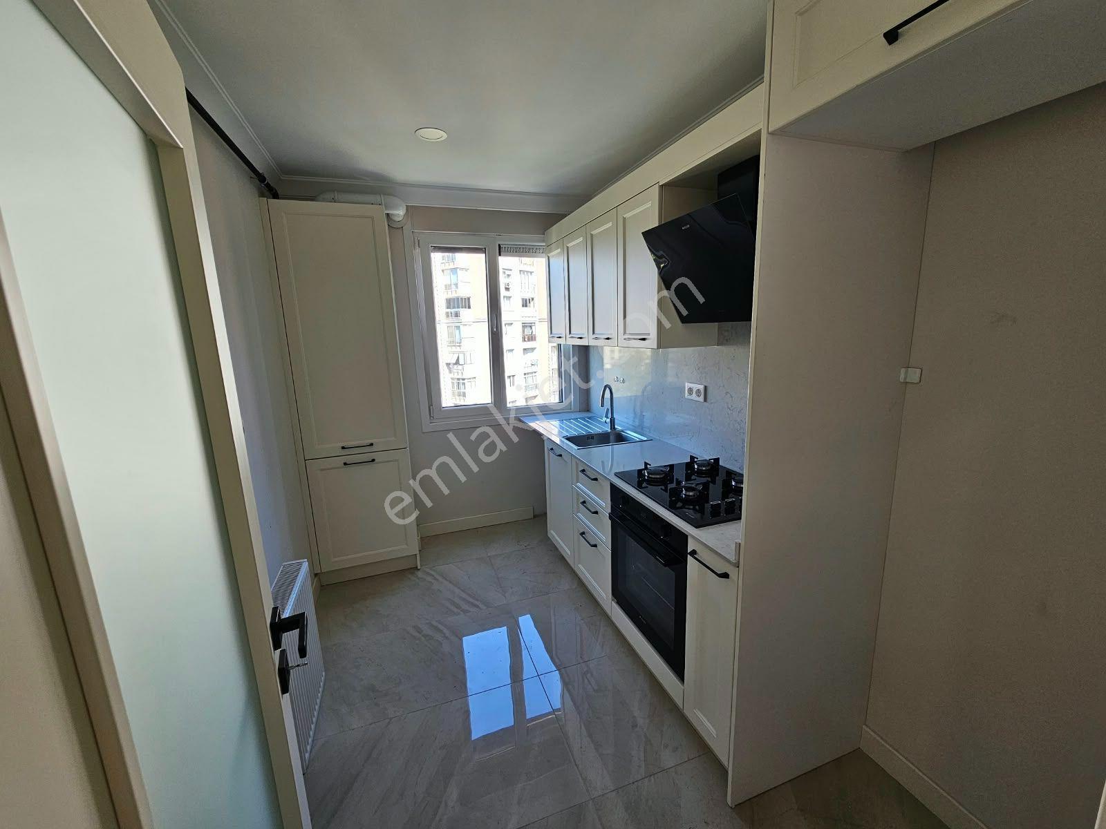 Kadıköy Sahrayı Cedit Atataürk Cd. Üzerinde Satılık 2+1 Boş Daire — fotoğraf 34