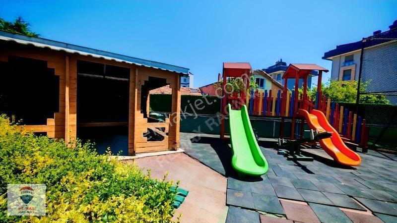 Çekmeköy Cıty Ambıance Sitesinde Satılık 1+1 Bahçe Katı Daire — fotoğraf 4