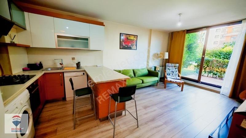 Çekmeköy Cıty Ambıance Sitesinde Satılık 1+1 Bahçe Katı Daire — fotoğraf 7